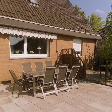 Ferienwohnung Lena In Lathenemsland エクステリア 写真